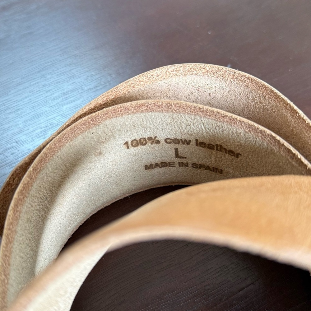 Women's Tan Leather Belt with Brass-Tone Buckle - Picture 4 of 4